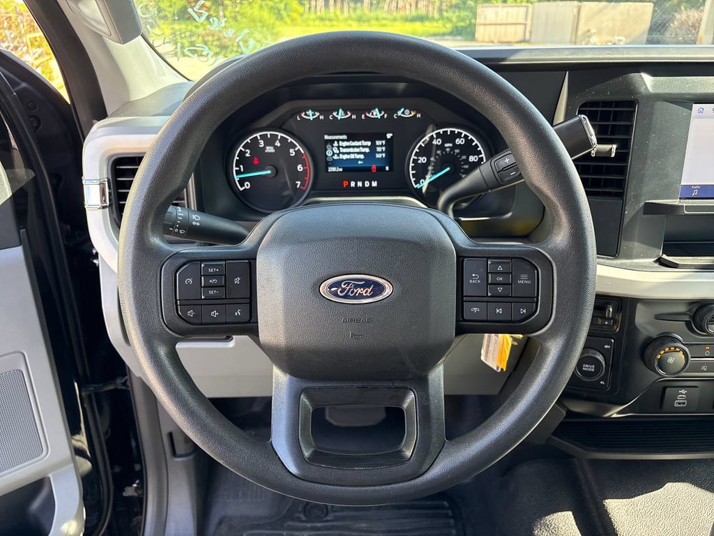 Certified 2026 Ford F250 XL AWD/4WD image 17