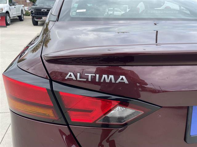 Used 2025 Nissan Altima 2.5 SV w/ SV Special Edition Package AWD/4WD image 35
