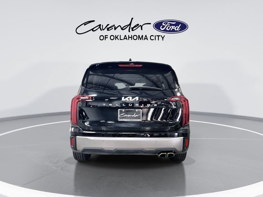 Used 2025 Kia Telluride S FWD image 7