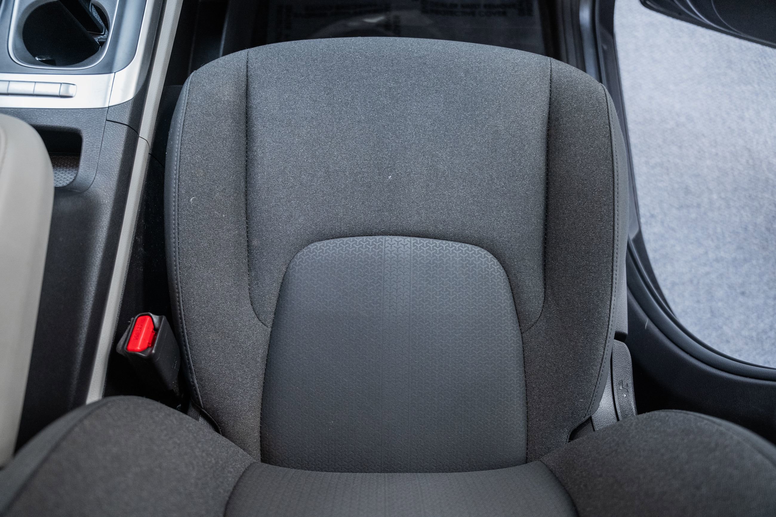 Used 2024 Kia Carnival LX image 33