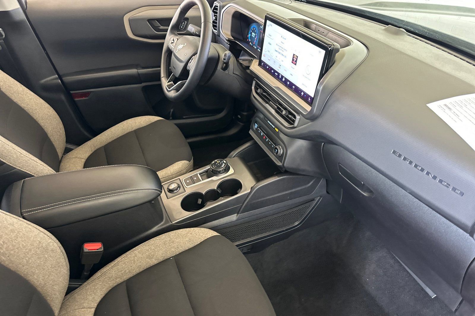 Certified 2025 Ford Bronco Sport Big Bend w/ Convenience Package image 16