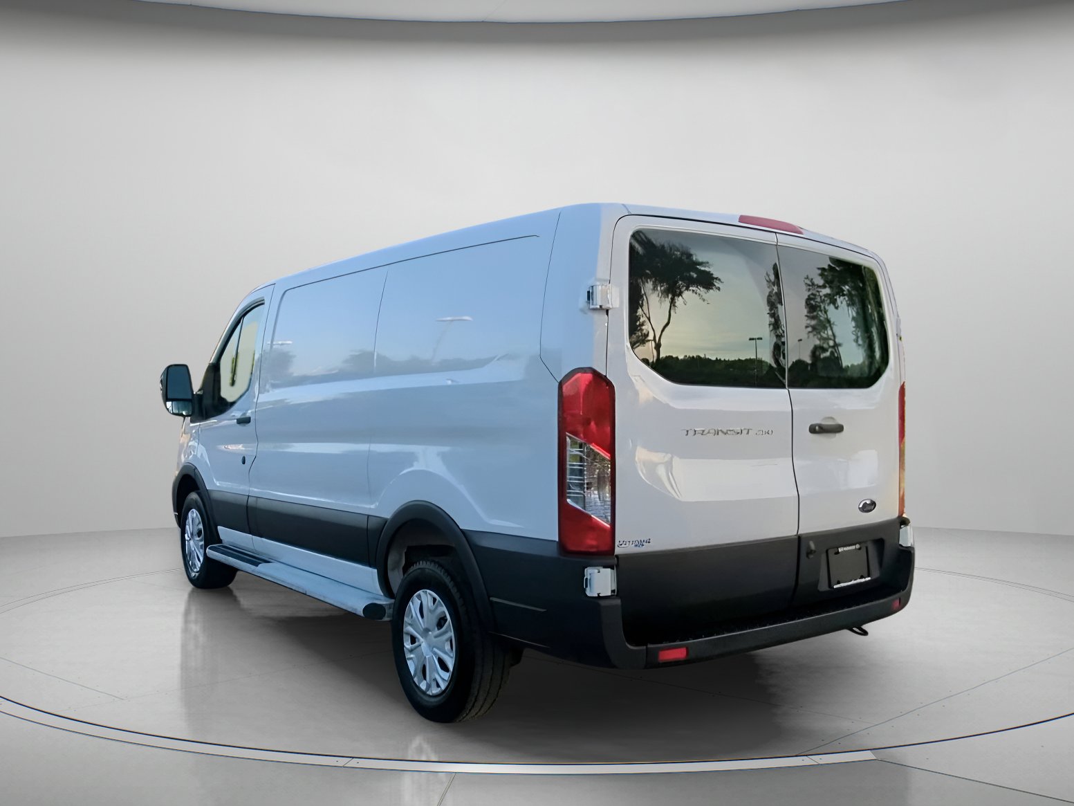 Certified 2025 Ford Transit 250 Low Roof w/ Exterior Upgrade Package RWD image 21