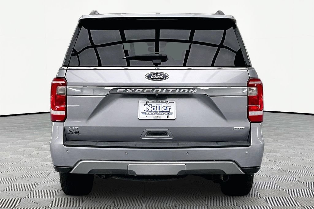 Certified 2020 Ford Expedition XLT w/ FX4 Off-Road Package AWD/4WD image 4