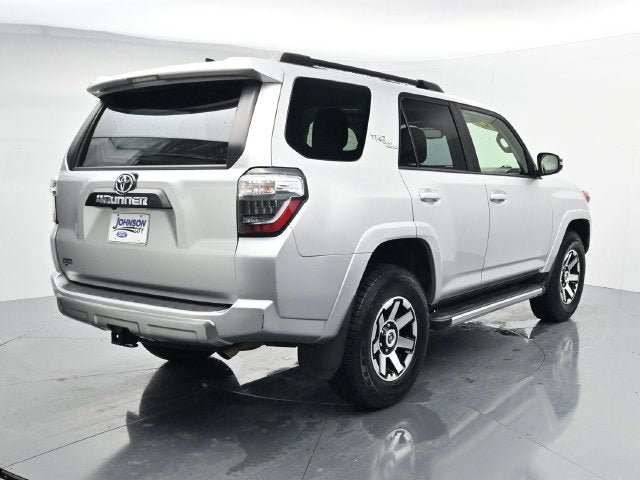 Used 2023 Toyota 4Runner TRD Off-Road Premium w/ Moonroof Package AWD/4WD image 9