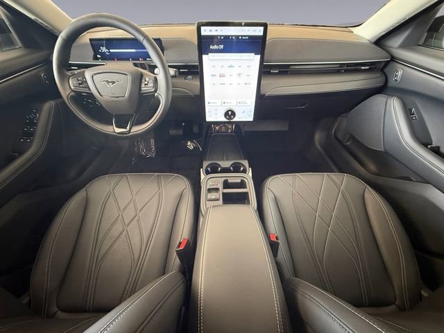 Certified 2025 Ford Mustang Mach-E Select RWD image 12