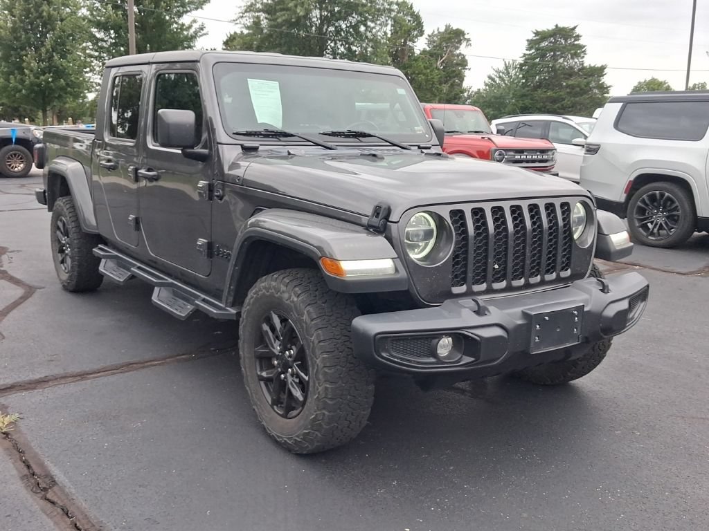 Used 2022 Jeep Gladiator Sport AWD/4WD image 1