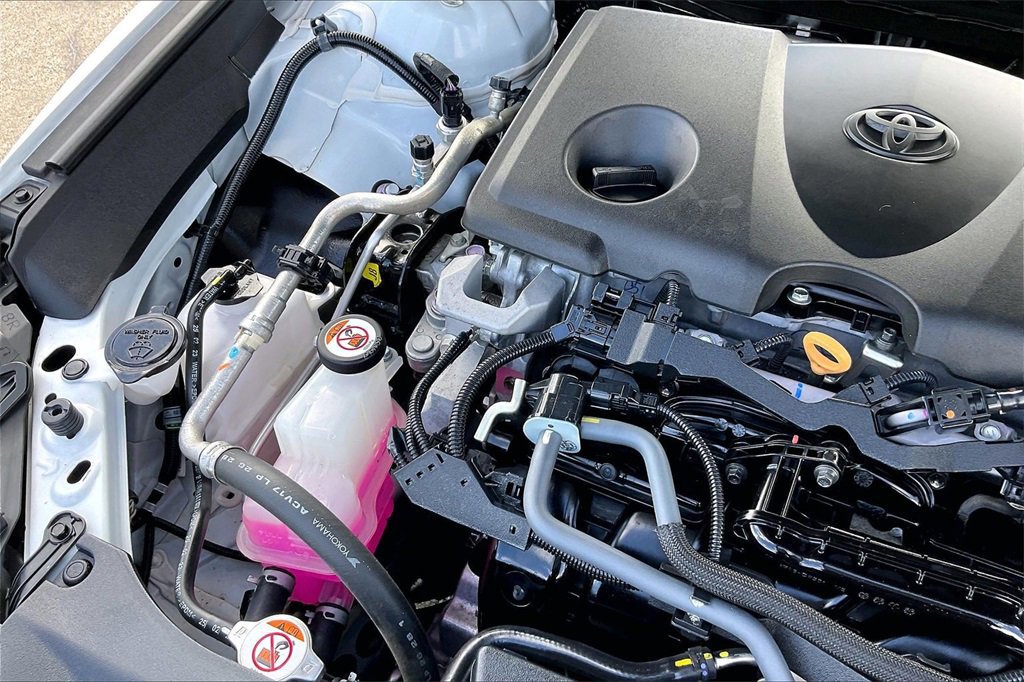 Used 2024 Toyota Camry XSE image 32