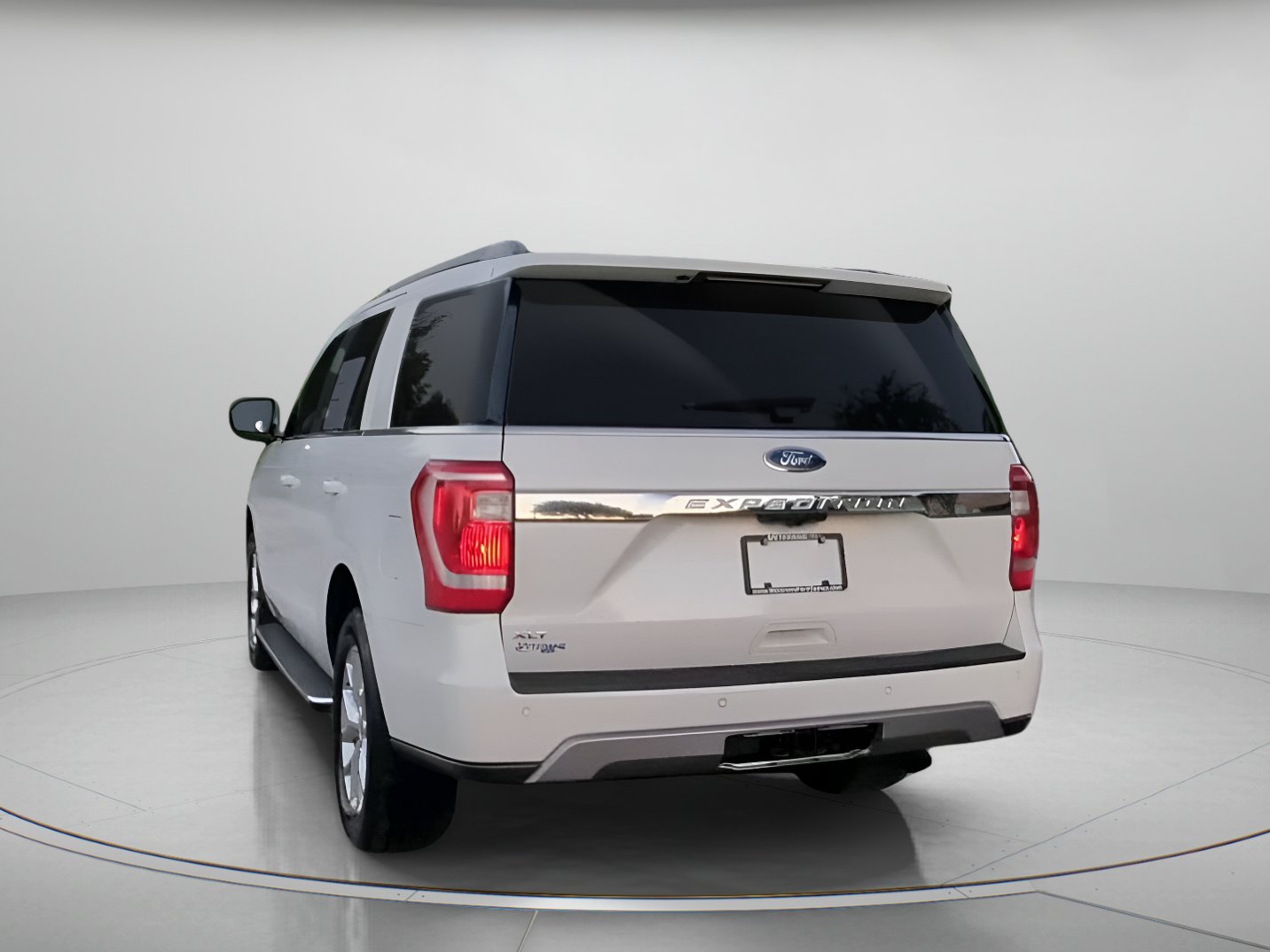 Certified 2021 Ford Expedition XLT RWD image 23