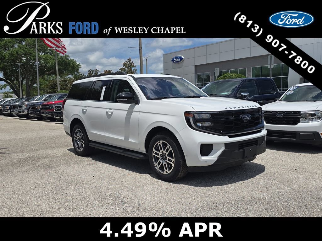 Certified 2025 Ford Expedition Active AWD/4WD image 1