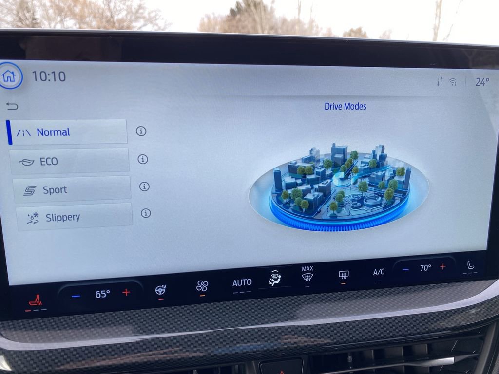 Certified 2025 Ford Escape ST-Line Elite w/ Tech Pack #1 image 32