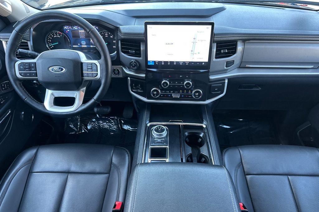 Certified 2022 Ford Expedition Max XLT image 15