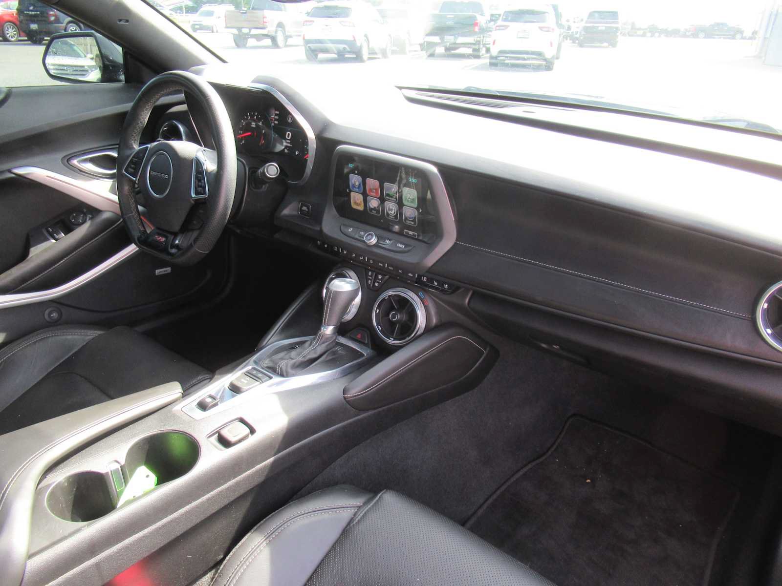 Used 2018 Chevrolet Camaro SS RWD image 17