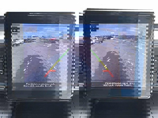 Certified 2022 Ford Explorer XLT w/ Equipment Group 202A image 23