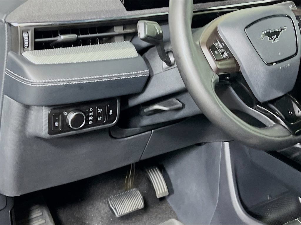 Certified 2023 Ford Mustang Mach-E Select AWD/4WD image 10