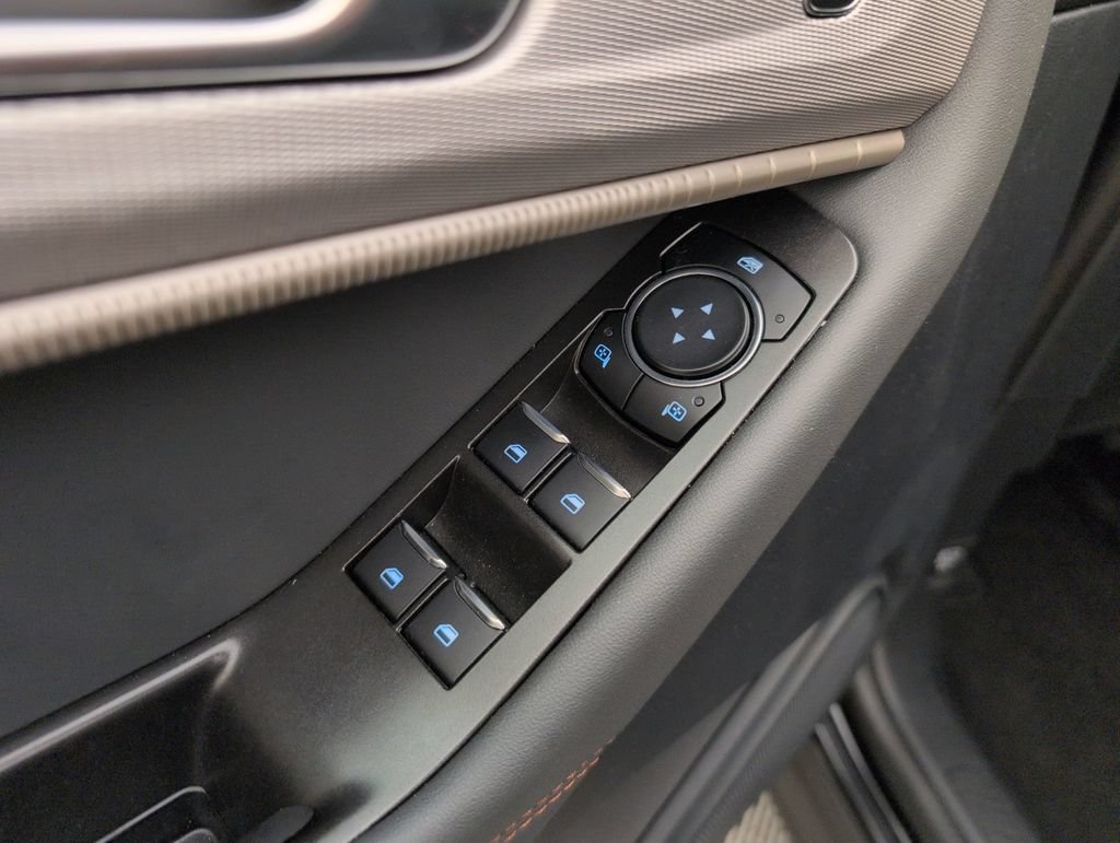 Certified 2025 Ford Explorer Active RWD image 35
