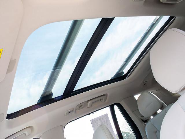 Used 2023 Volvo XC90 B6 Ultimate w/ Protection Package image 22