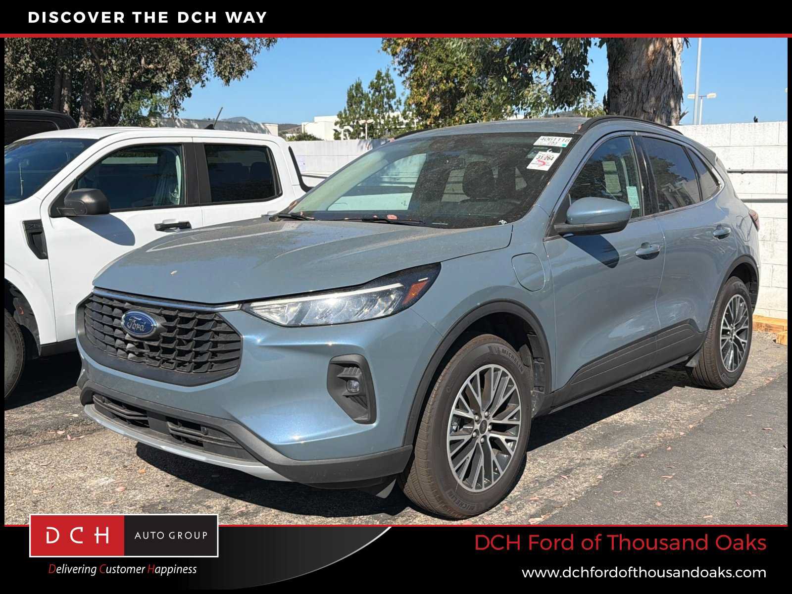 Certified 2025 Ford Escape SE w/ Class II Trailer Tow Package