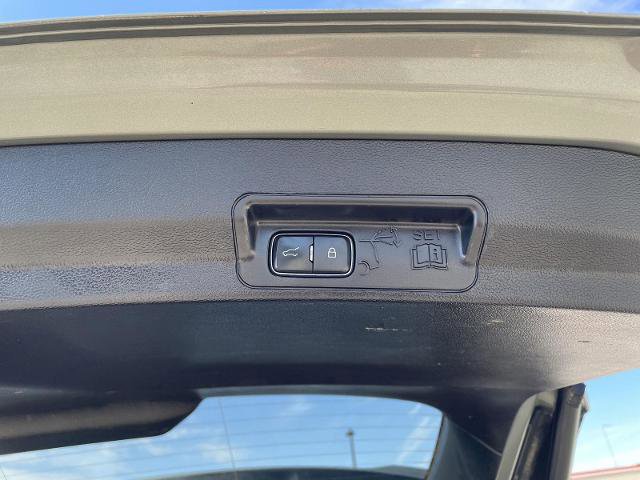 Certified 2020 Ford Explorer XLT w/ Equipment Group 202A image 36