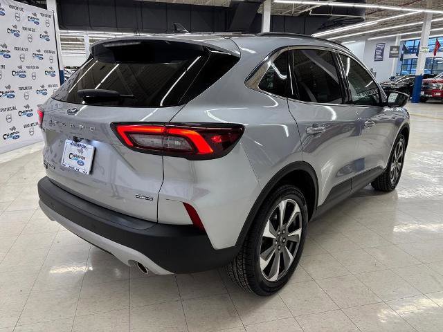 Certified 2023 Ford Escape Platinum image 5