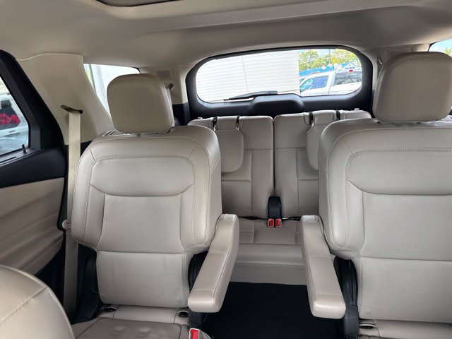 Certified 2022 Ford Explorer Limited w/ Equipment Group 301A AWD/4WD image 28