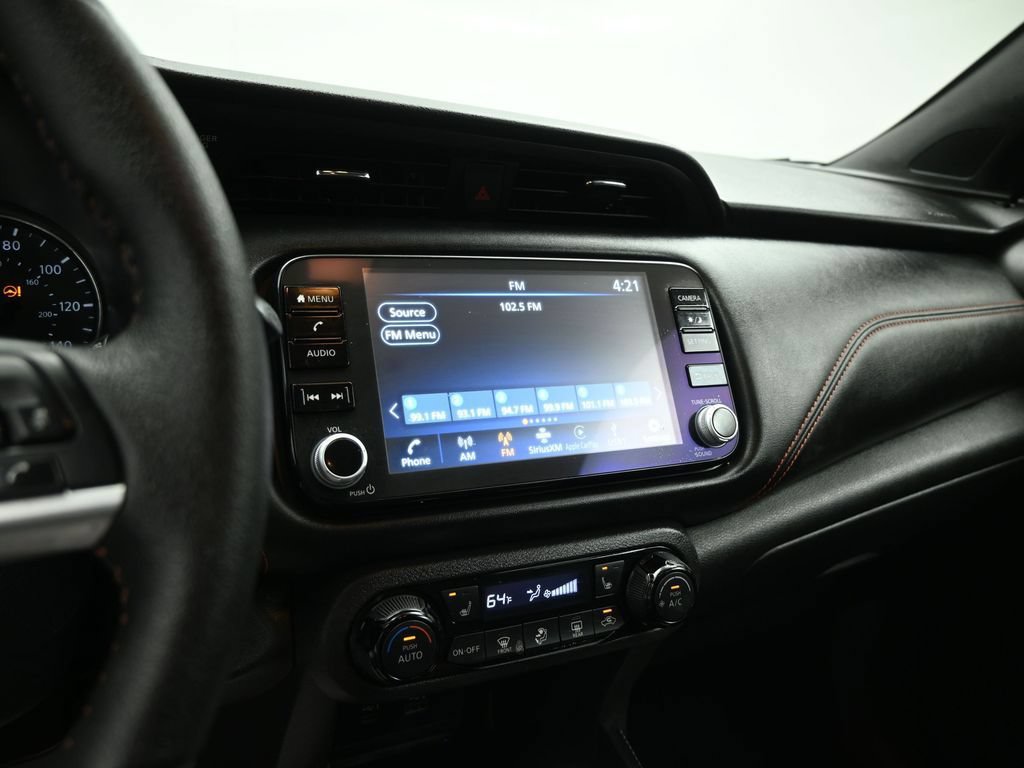 Used 2023 Nissan Kicks SR w/ SR Premium Package FWD image 15