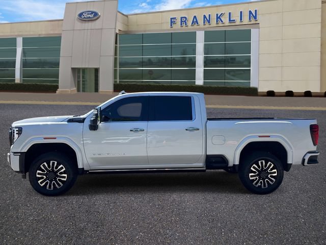 Used 2025 GMC Sierra 3500 Denali Ultimate AWD/4WD image 4