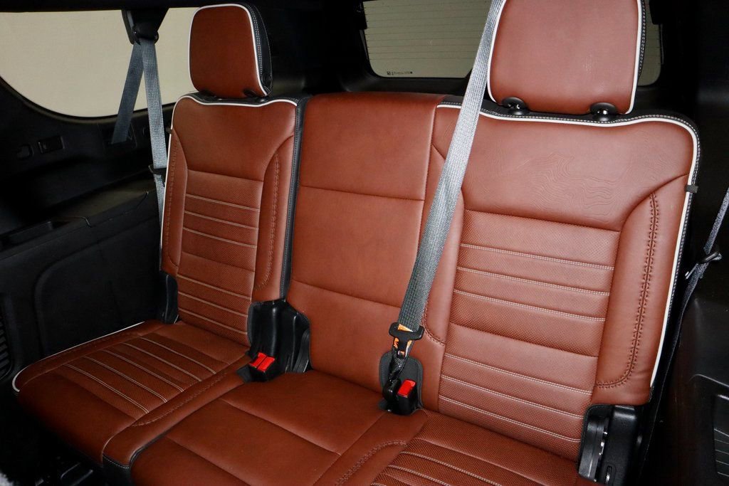 Used 2024 GMC Yukon XL Denali Ultimate image 24