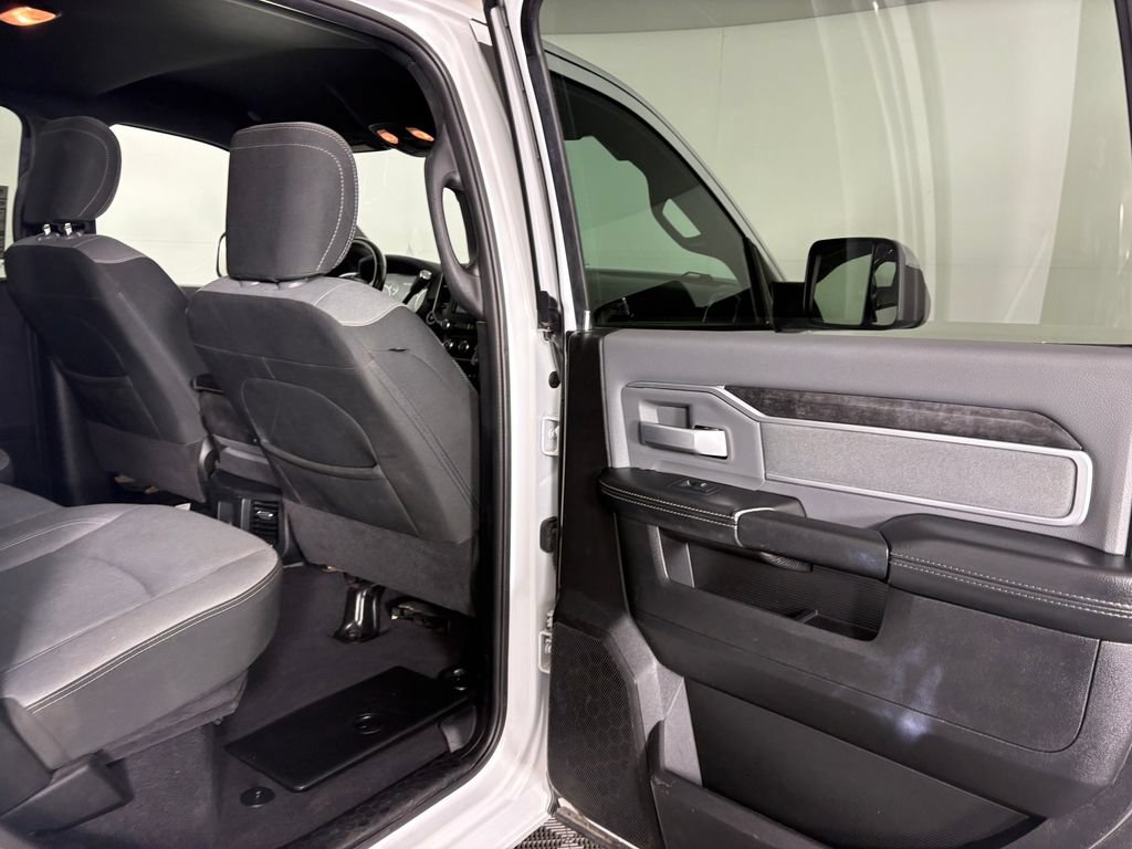 Used 2021 RAM 2500 Big Horn w/ Level 1 Equipment Group AWD/4WD image 31