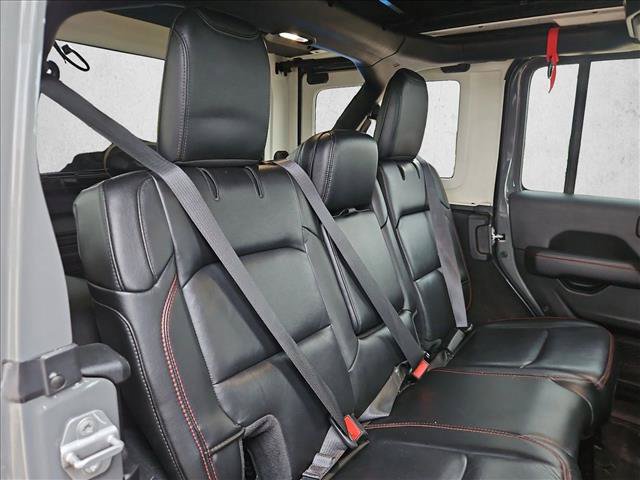 Used 2020 Jeep Wrangler Unlimited Rubicon AWD/4WD image 17