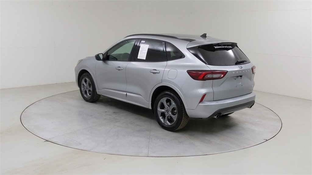 Certified 2023 Ford Escape ST-Line w/ Tech Pack #1 image 16