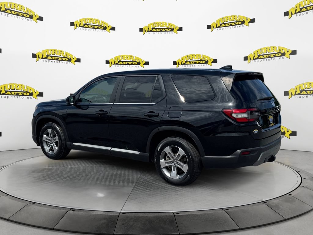 Used 2023 Honda Pilot EX-L image 3