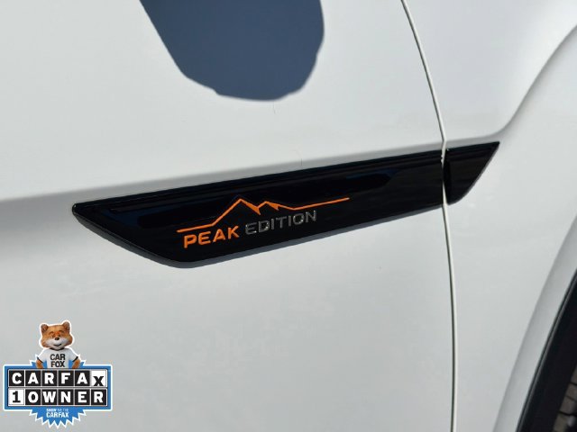 Used 2024 Volkswagen Atlas Peak Edition SE AWD/4WD image 12