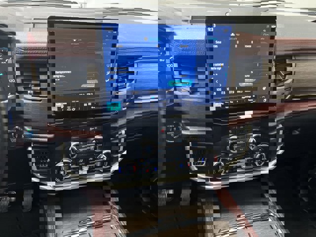 Certified 2024 Ford Expedition Limited image 20