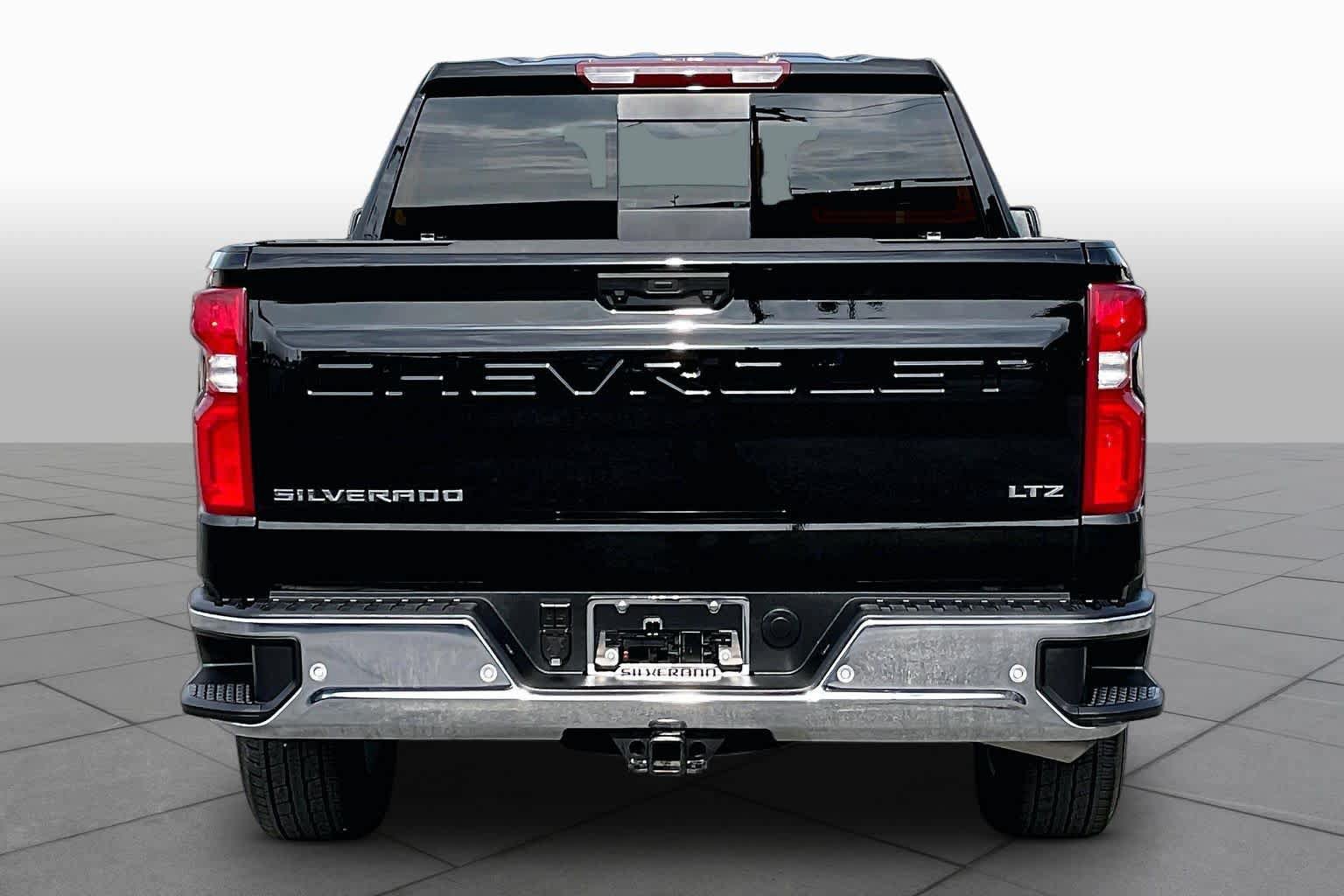 Used 2025 Chevrolet Silverado 1500 LTZ w/ LTZ Premium Texas Edition RWD image 5