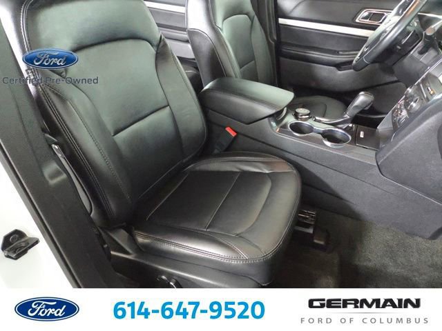 Certified 2017 Ford Explorer XLT w/ Equipment Group 202A image 31
