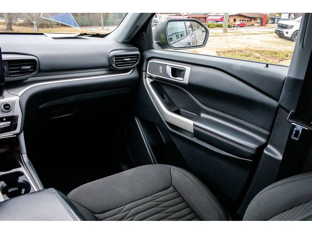 Certified 2021 Ford Explorer XLT image 15