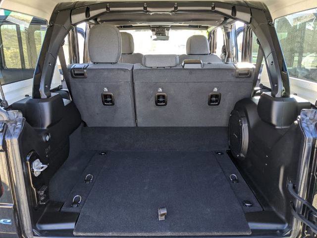 Used 2024 Jeep Wrangler Unlimited Sahara w/ Technology Group image 20