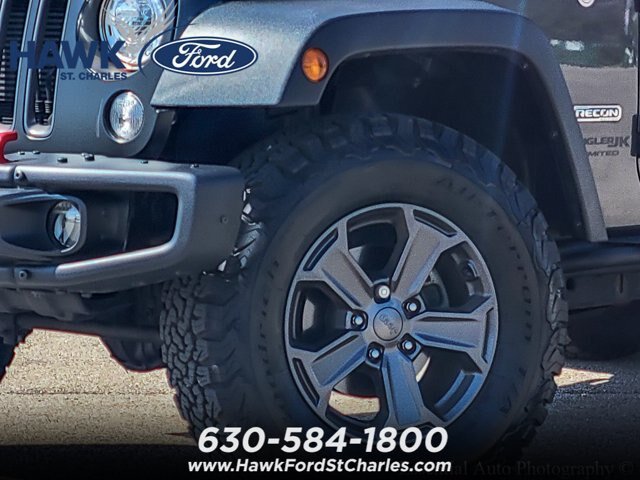 Used 2018 Jeep Wrangler Unlimited Rubicon AWD/4WD image 3