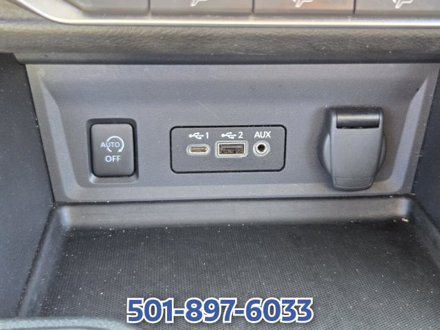 Used 2024 Nissan Sentra SV FWD image 24