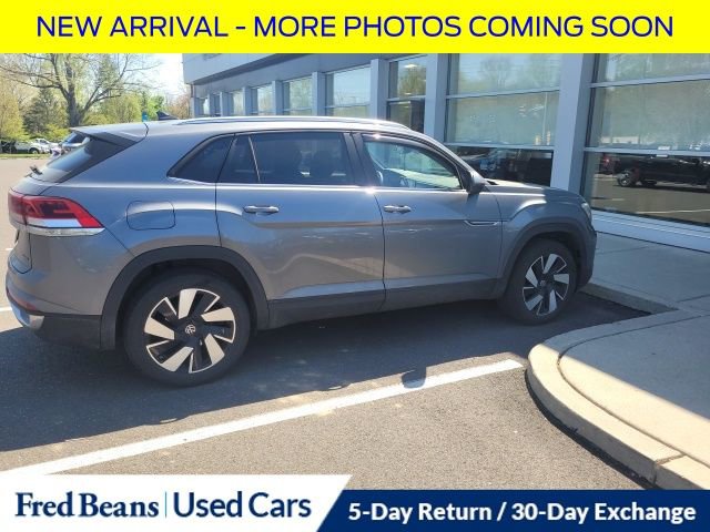 Used 2024 Volkswagen Atlas Cross Sport SE w/ Panoramic Sunroof Package AWD/4WD image 9