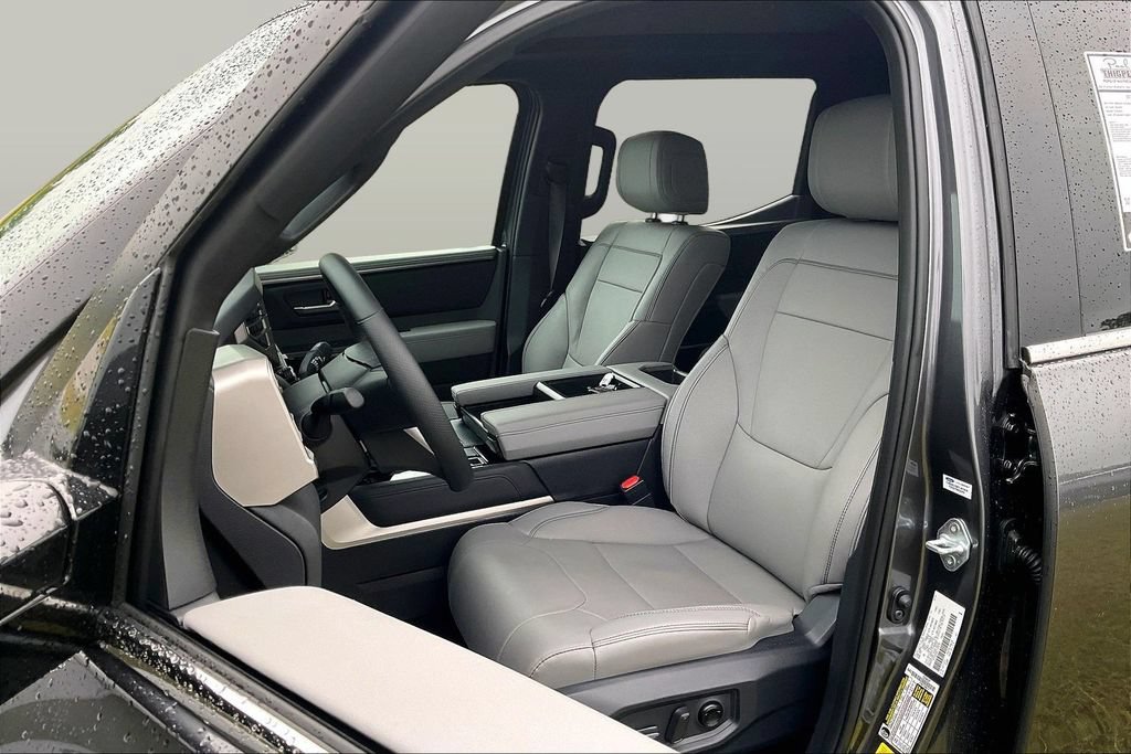 Used 2026 Toyota Tundra Limited AWD/4WD image 26