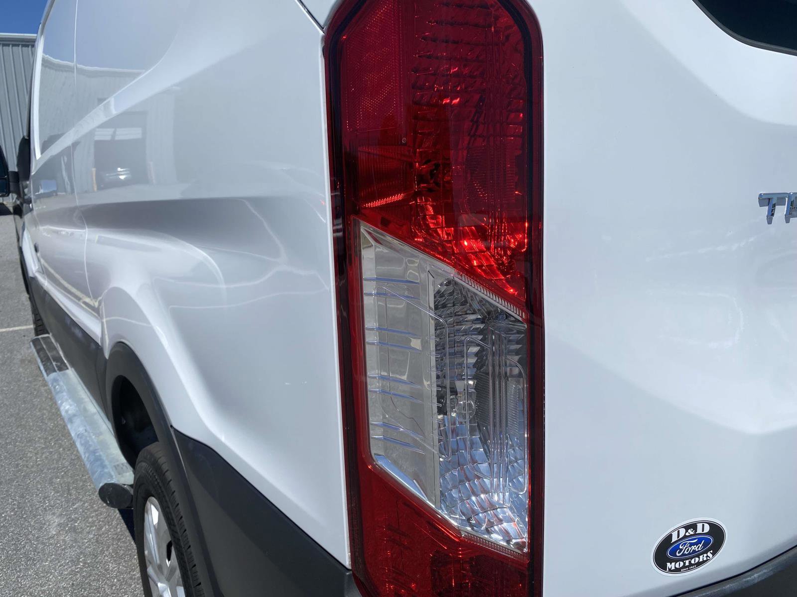 Certified 2025 Ford Transit 250 Low Roof w/ Exterior Upgrade Package RWD image 11