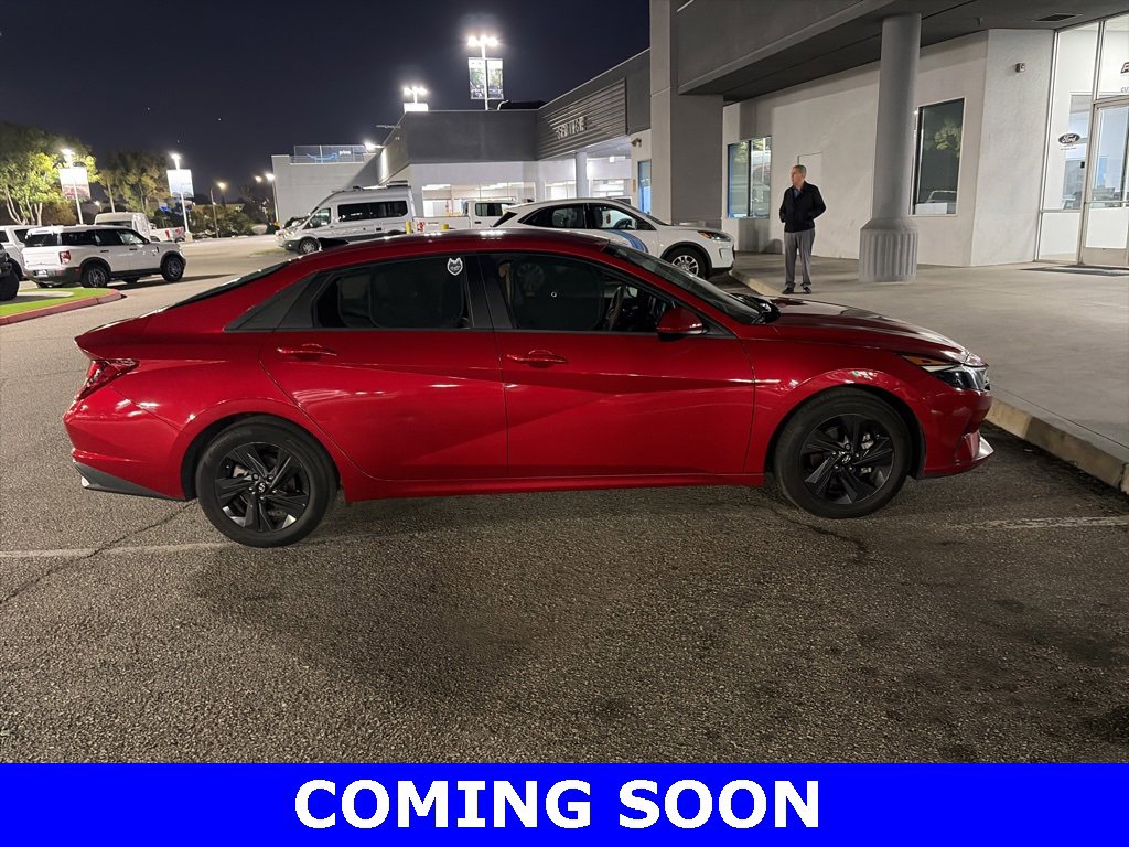 Used 2022 Hyundai Elantra SEL image 4