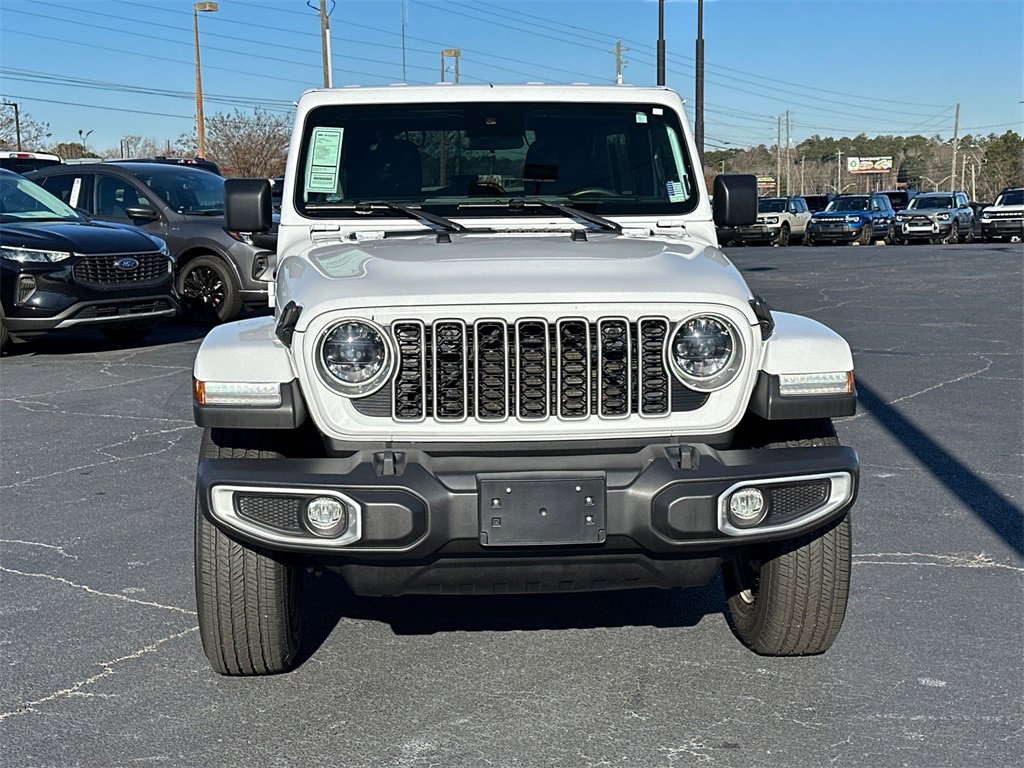 Used 2024 Jeep Wrangler Sahara image 2
