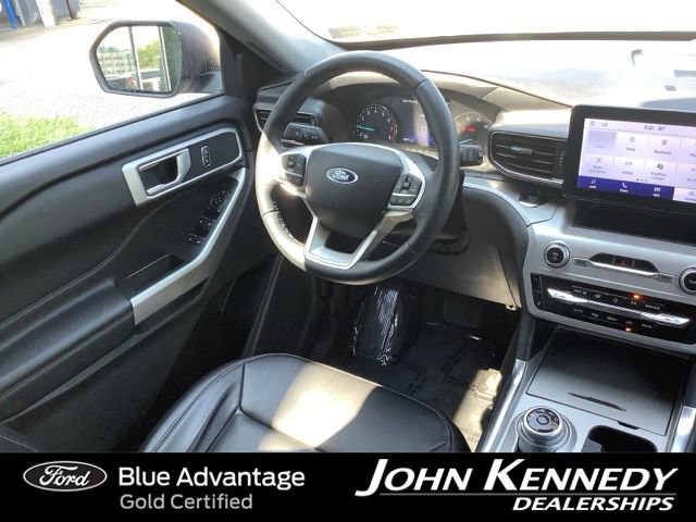 Certified 2023 Ford Explorer XLT w/ Equipment Group 202A AWD/4WD image 15