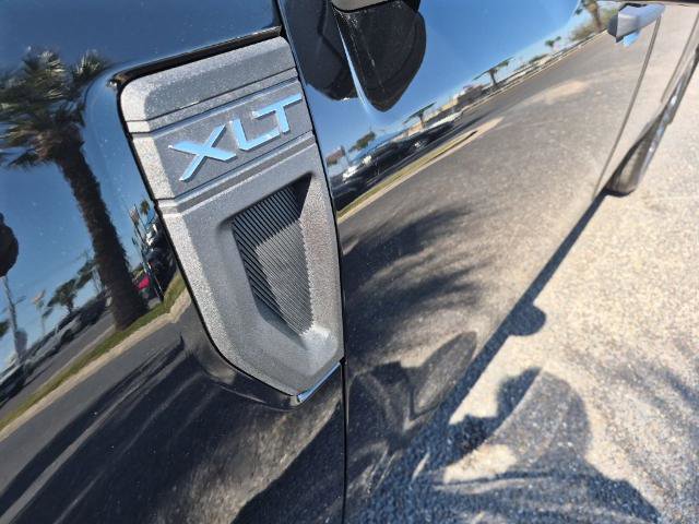 Certified 2025 Ford Maverick XLT w/ XLT Luxury Package FWD image 24
