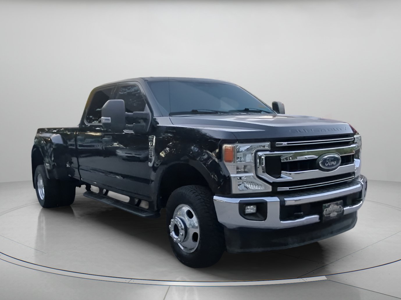 Certified 2020 Ford F350 XLT w/ XLT Value Package AWD/4WD image 36