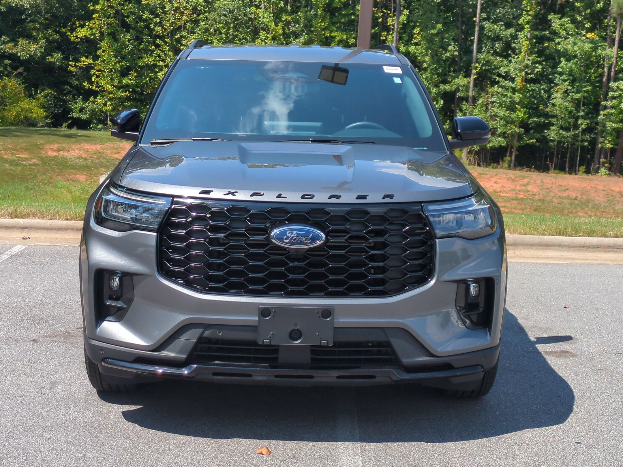 Certified 2026 Ford Explorer ST-Line w/ Premium Package RWD image 7
