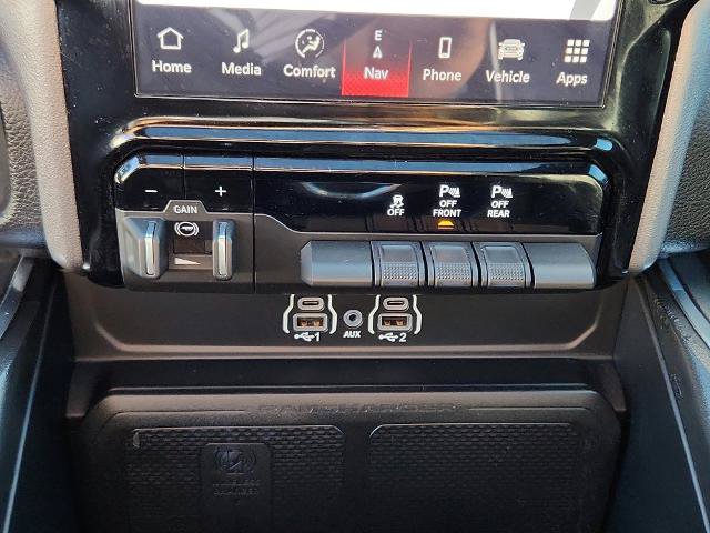 Used 2025 RAM 1500 Laramie w/ Laramie Southwest Edition AWD/4WD image 32