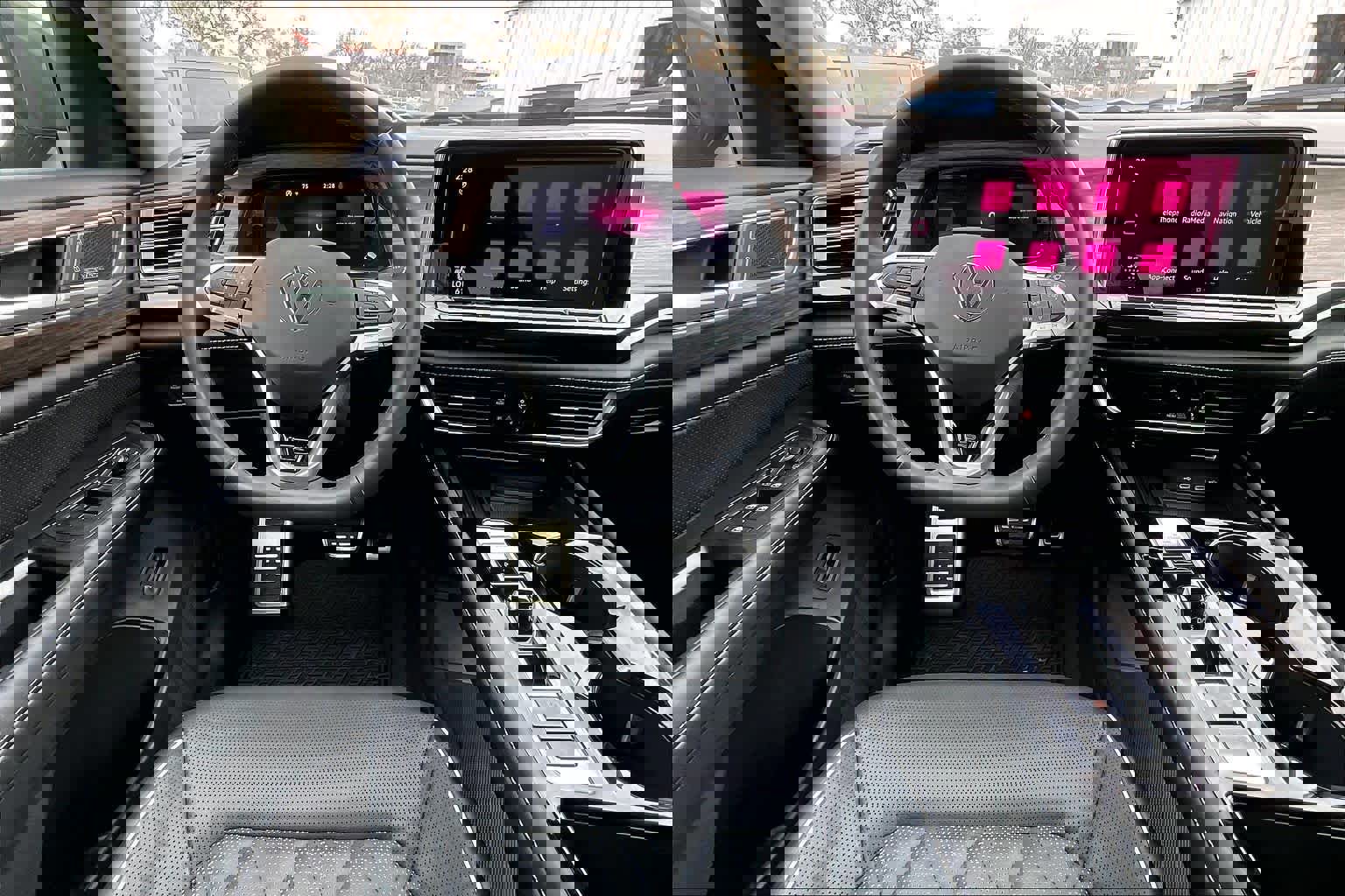 Used 2025 Volkswagen Atlas SEL Premium R-Line image 10